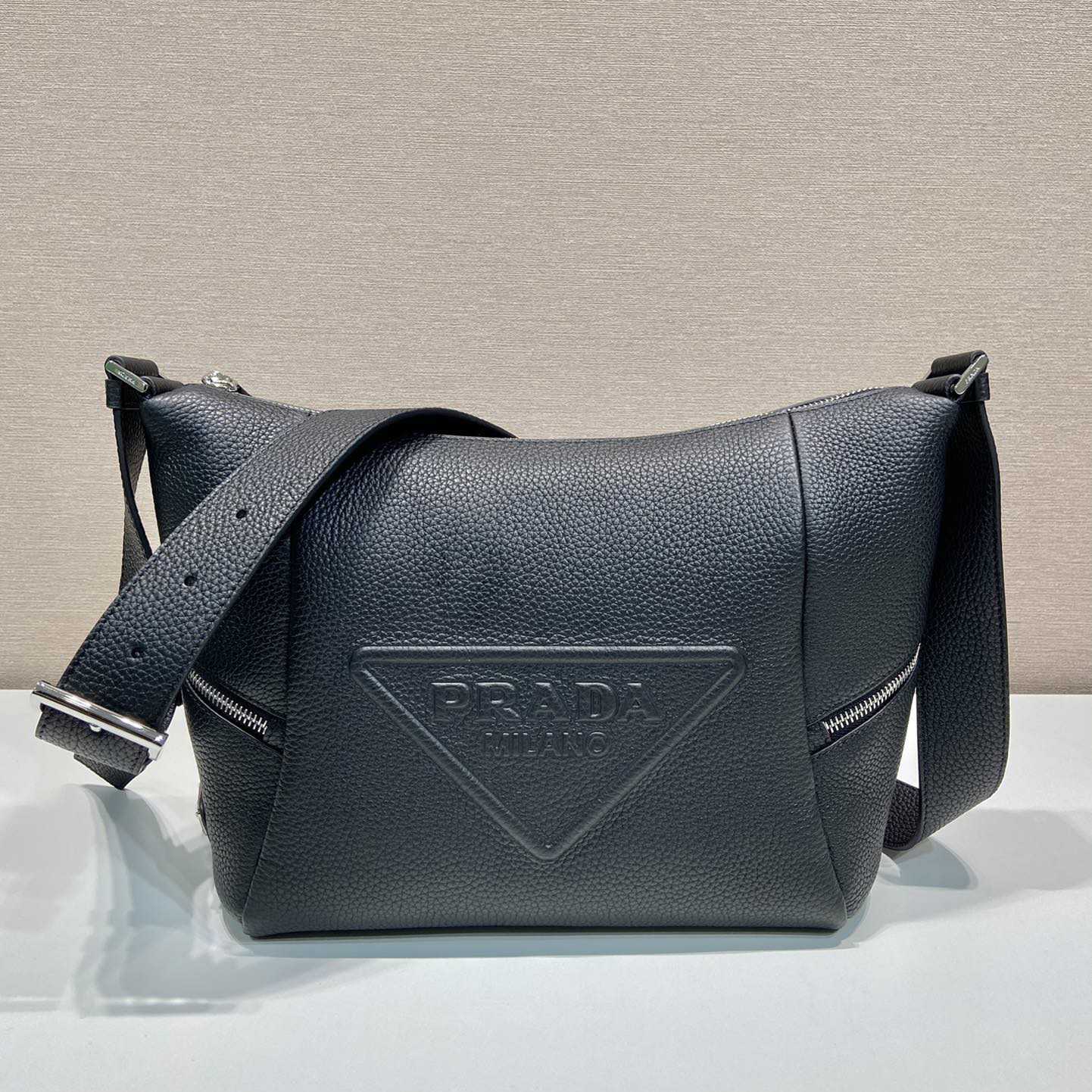 Prada Leather Bag With Shoulder strap - everydesigner