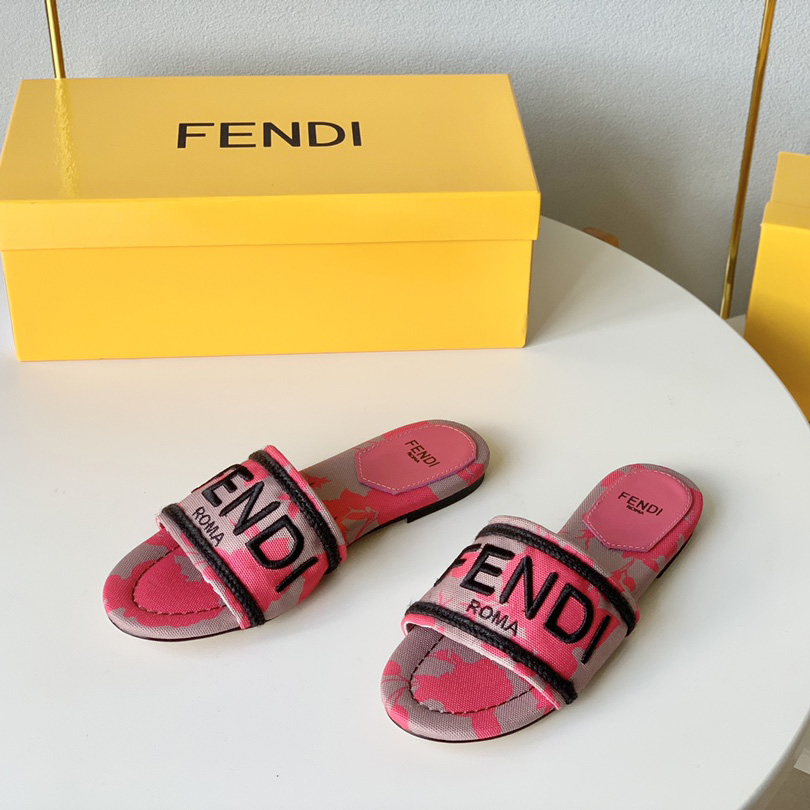 Fendi Signature Pink Canvas Slides - everydesigner