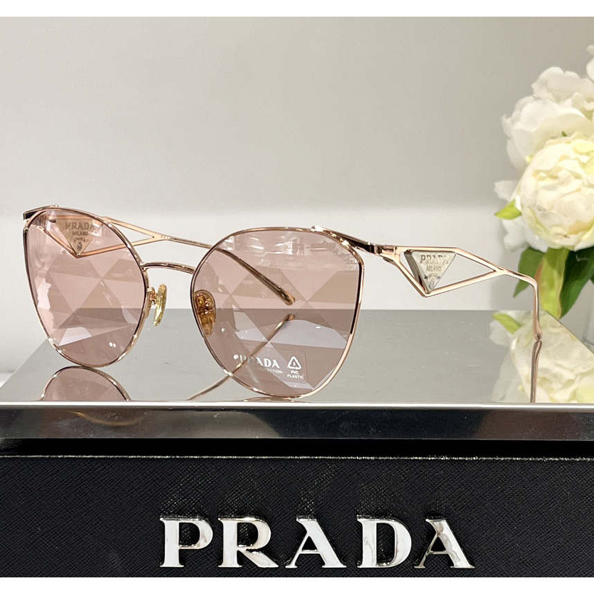 Prada Symbole sunglasses    SPR50zs - everydesigner