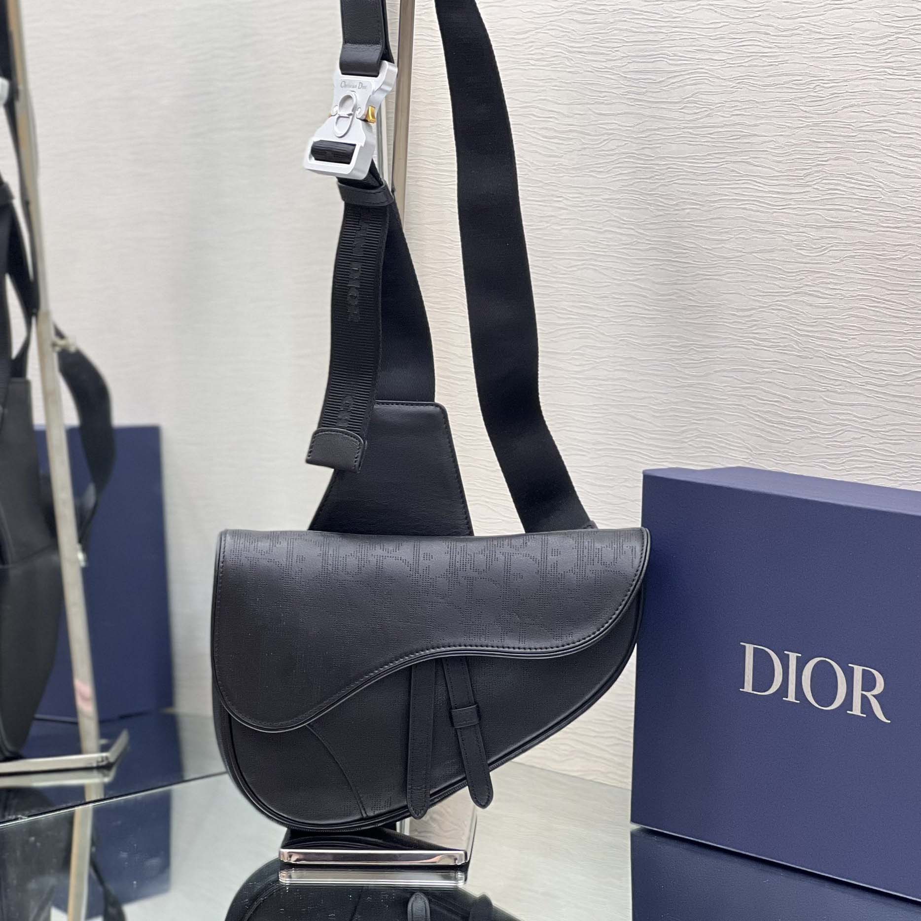 Dior Saddle Bag (20 x 28.6 x 5cm) - everydesigner