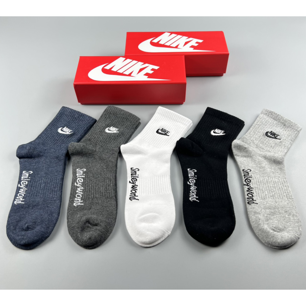 Nike Socks /Box - everydesigner