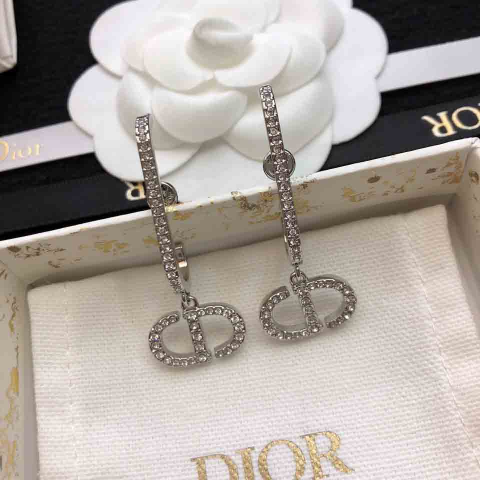 Dior 30 Montaigne Earrings - everydesigner