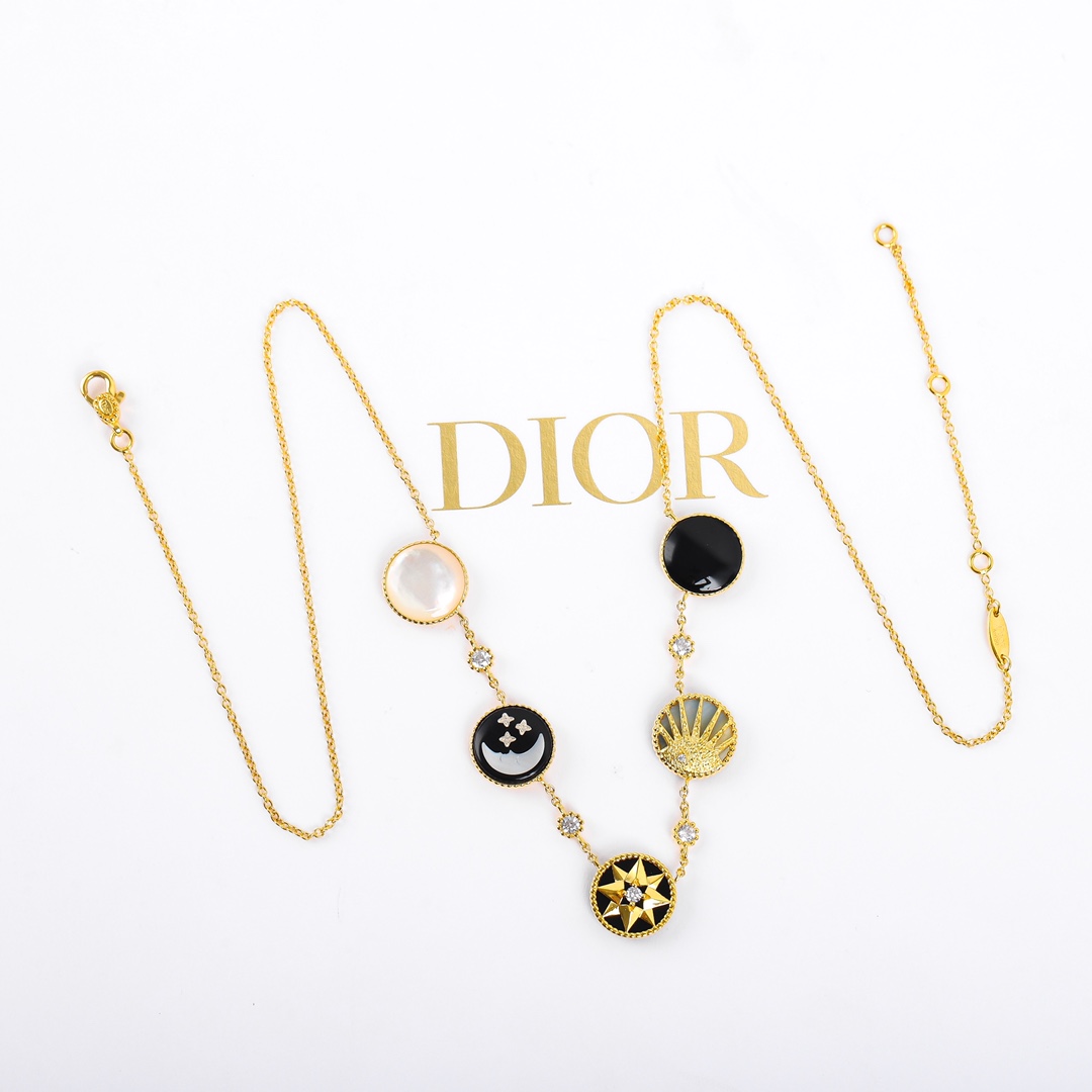 Dior Rose Des Vents and Rose Céleste Necklace - everydesigner