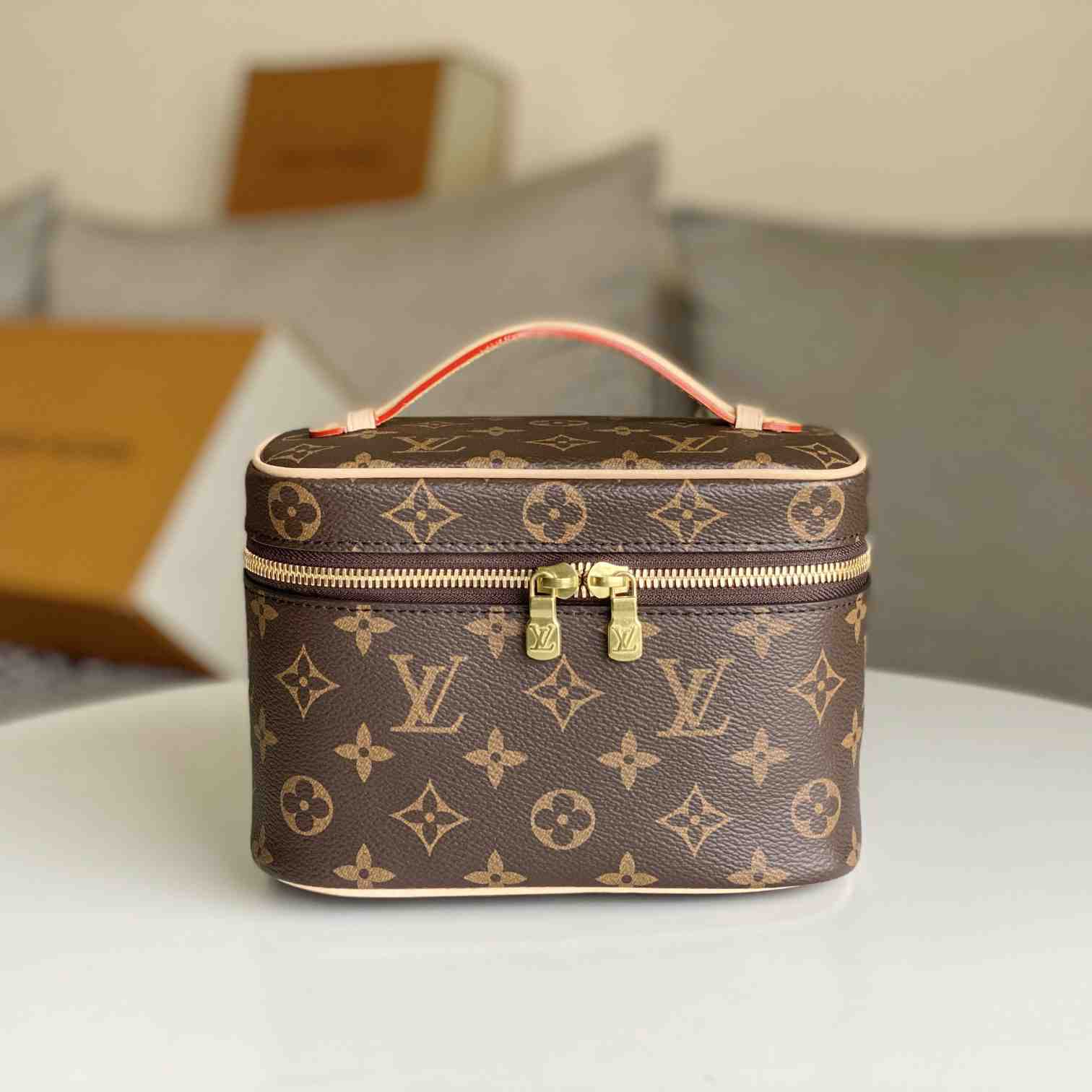 Louis Vuitton Nice Mini Toiletry Pouch  M44495 - everydesigner