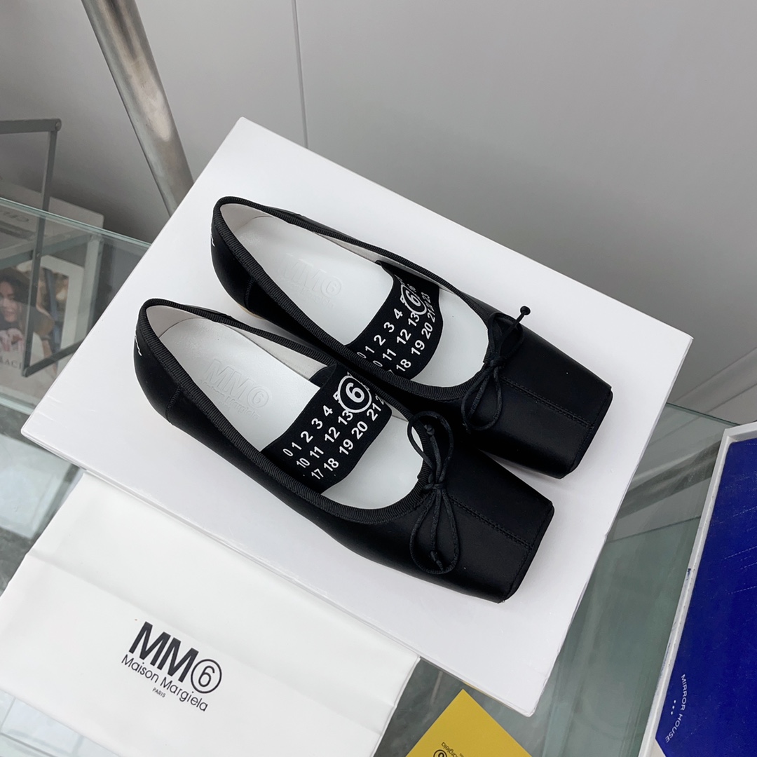 Maison Margiela MM6 Logo-strap Ballet Flats - everydesigner