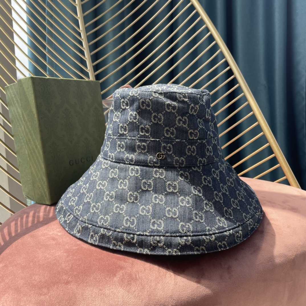 Gucci GG Canvas Wide Brim Hat - everydesigner