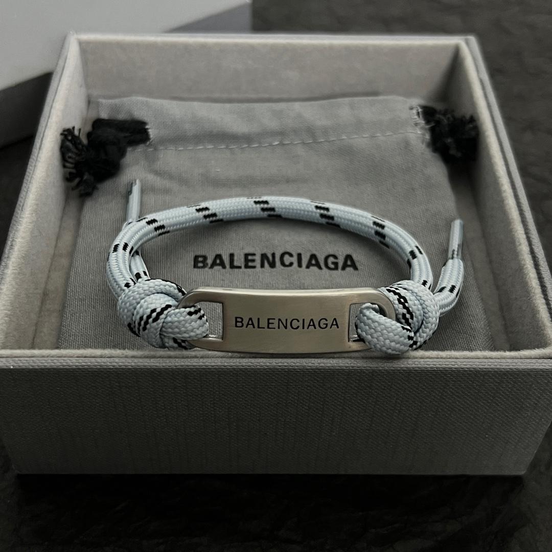 Balenciaga Plate Bracelet - everydesigner