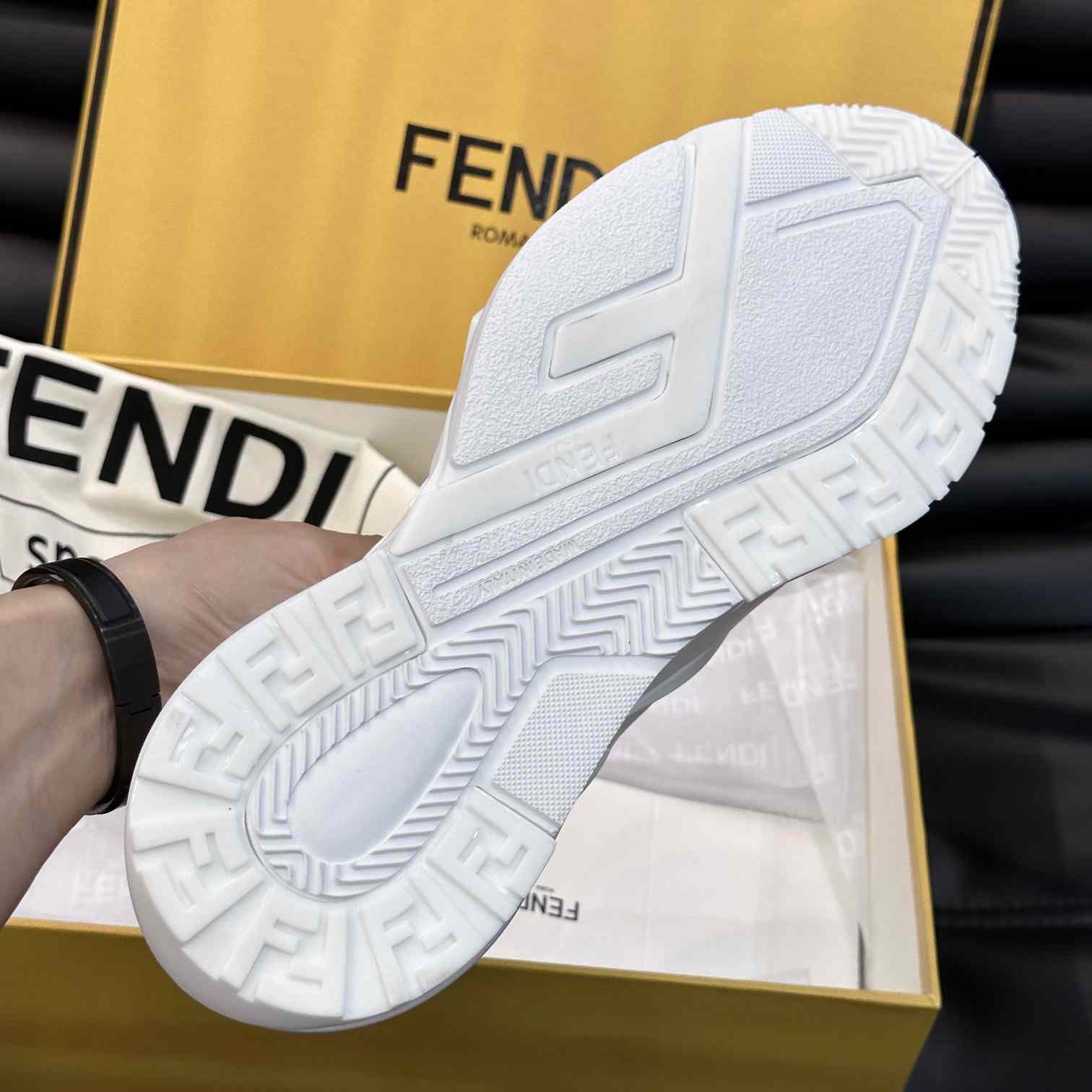 Fendi Flow White Mesh Running Sneakers - everydesigner