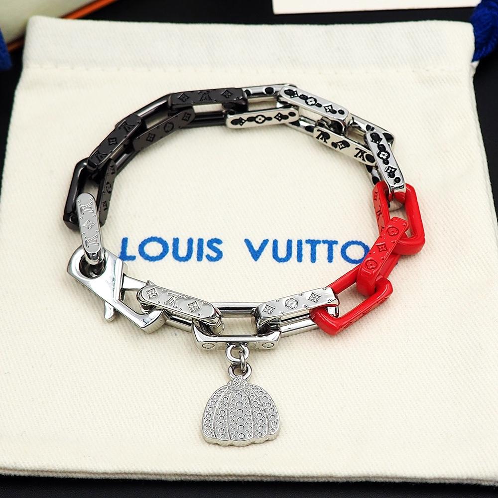 Louis Vuitton LV x YK Monogram Chain Bracelet    M0976 - everydesigner