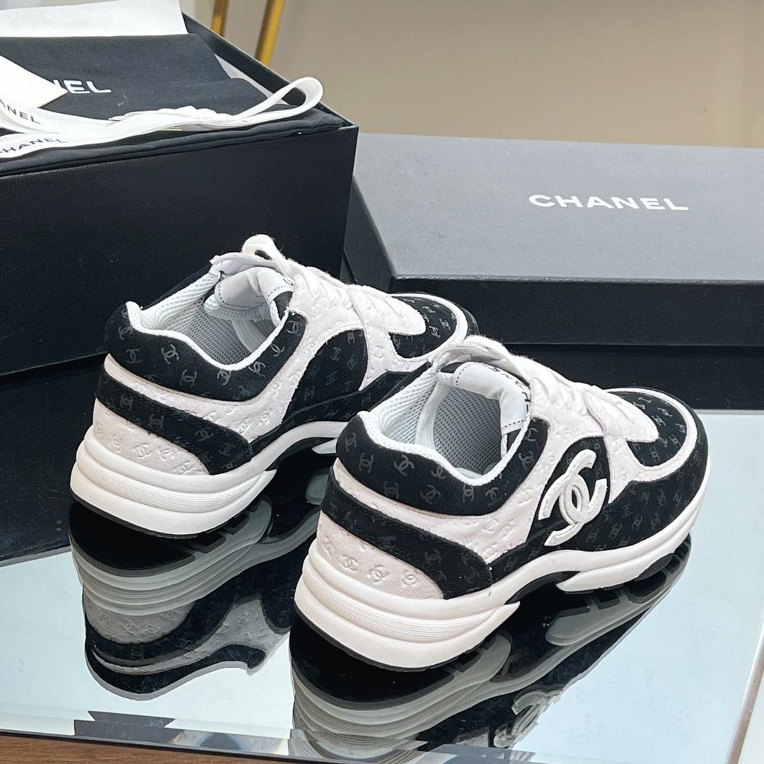 Chanel Sneakers - everydesigner