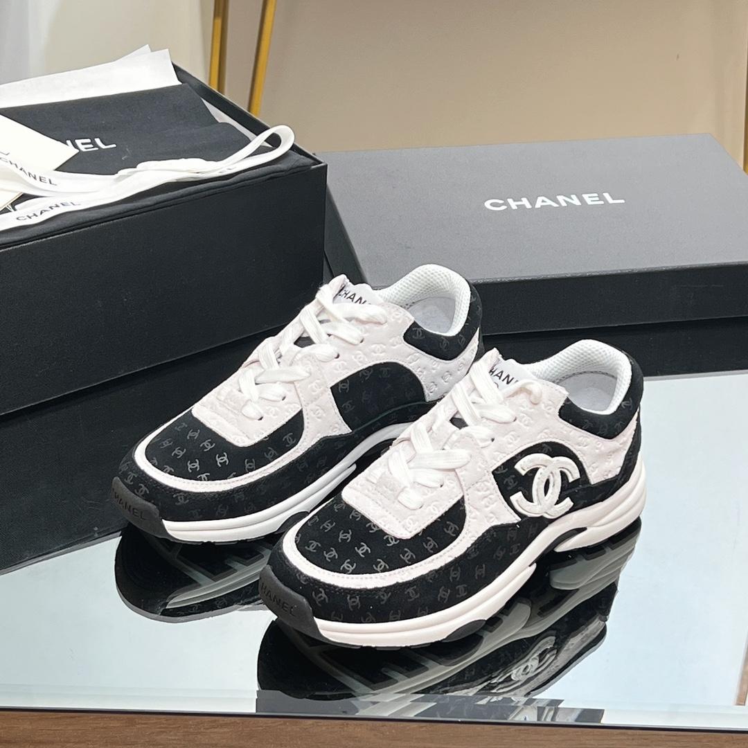 Chanel Sneakers - everydesigner