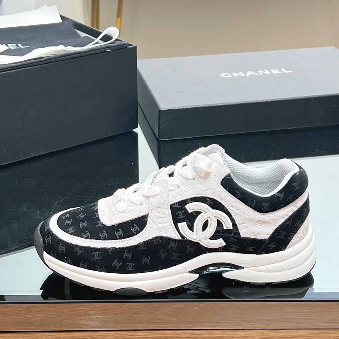 Chanel Sneakers - everydesigner