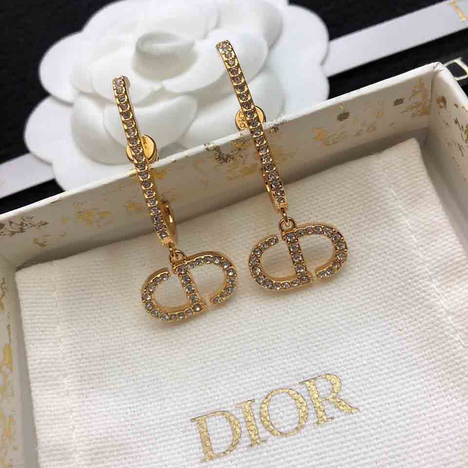 Dior 30 Montaigne Earrings - everydesigner