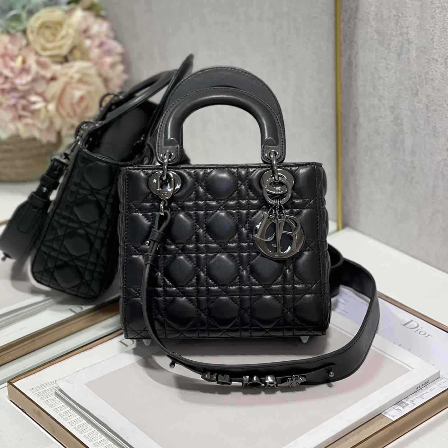 Dior Lady Dior Bag   20cm - everydesigner