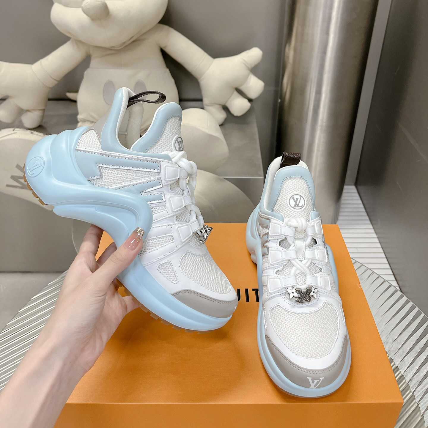 Louis Vuitton LV Archlight Sneaker     1AB154 - everydesigner