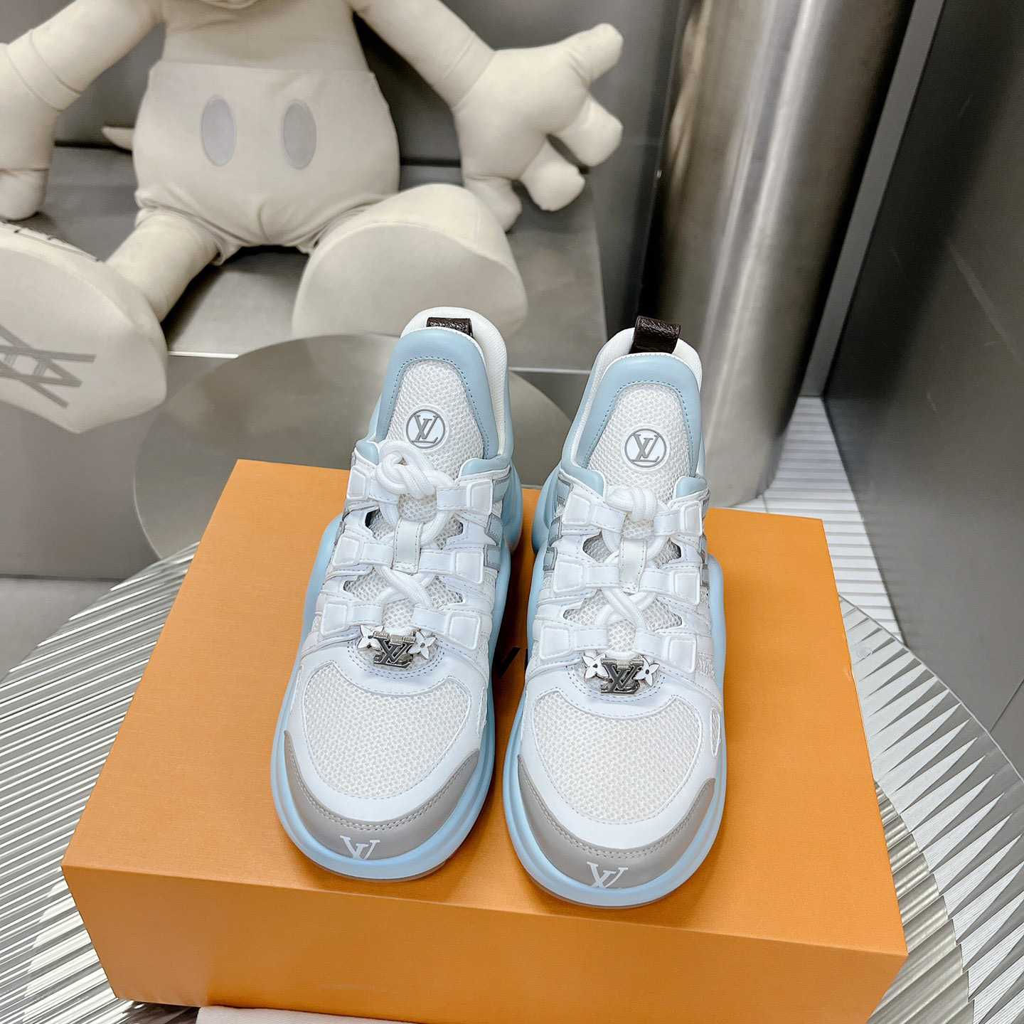 Louis Vuitton LV Archlight Sneaker     1AB154 - everydesigner