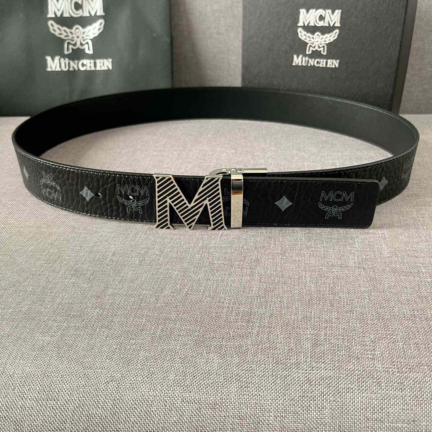 MCM Reversible Belts  - everydesigner