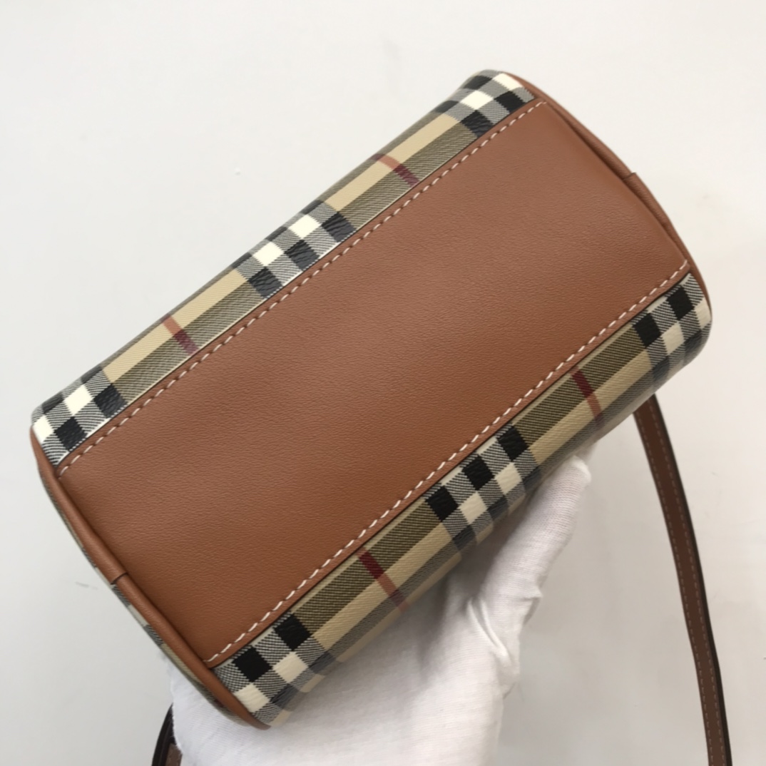 Burberry Check Mini Bowling Bag - everydesigner