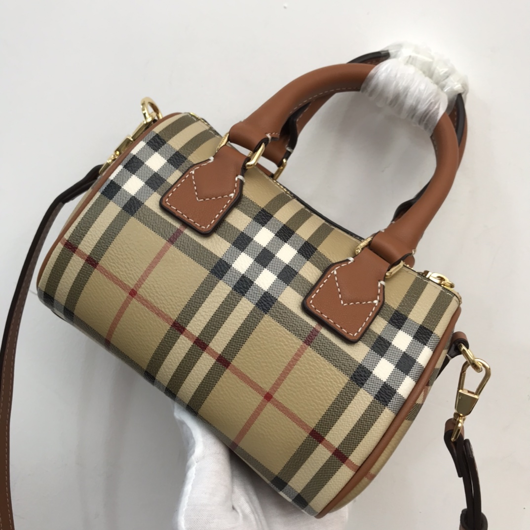 Burberry Check Mini Bowling Bag - everydesigner