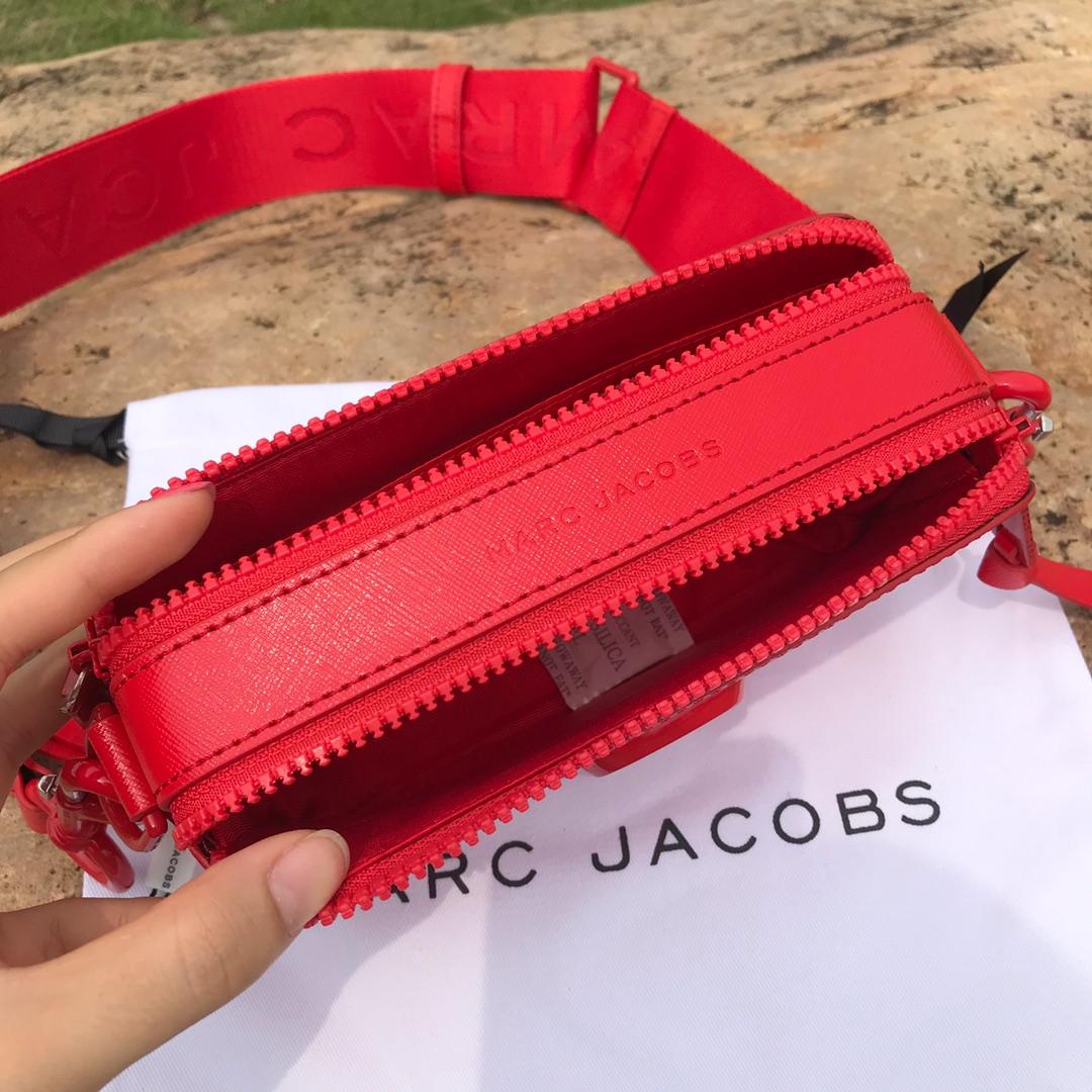 Marc Jacobs The DTM Snapshot Camera Bag (19×6×12cm) - everydesigner