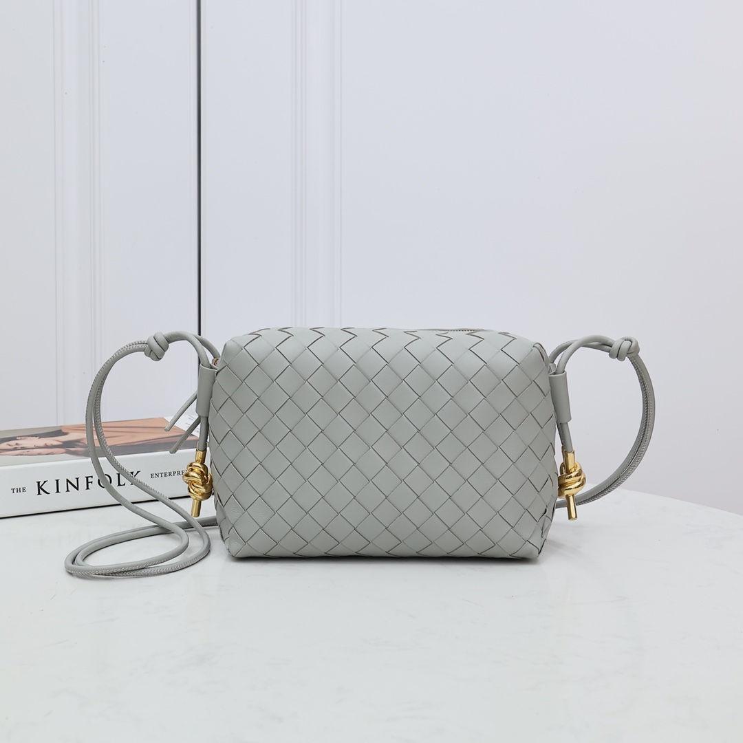 Bottega Veneta Small Loop Camera Bag - everydesigner