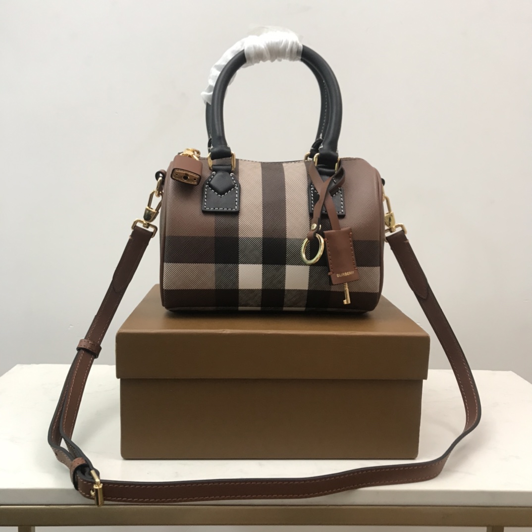 Burberry Check Mini Bowling Bag - everydesigner