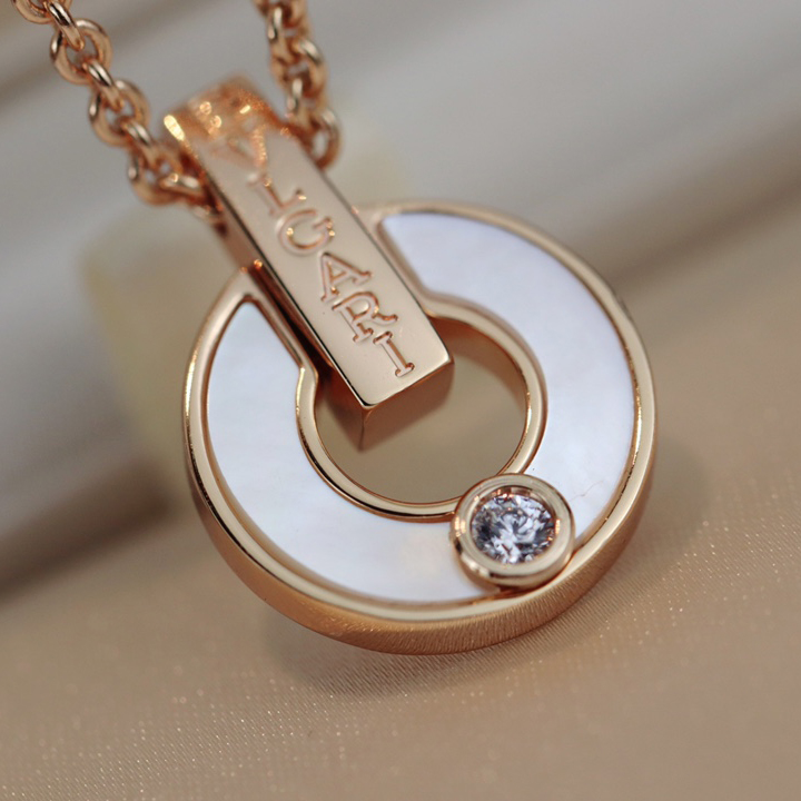 Bvlgari Necklace - everydesigner