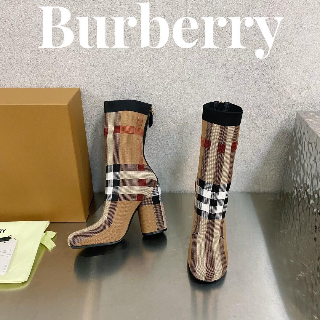 Burberry Knitted Check Sock Boots - everydesigner