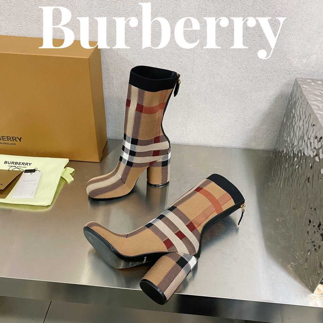 Burberry Knitted Check Sock Boots - everydesigner