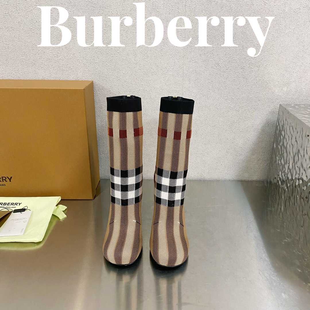 Burberry Knitted Check Sock Boots - everydesigner