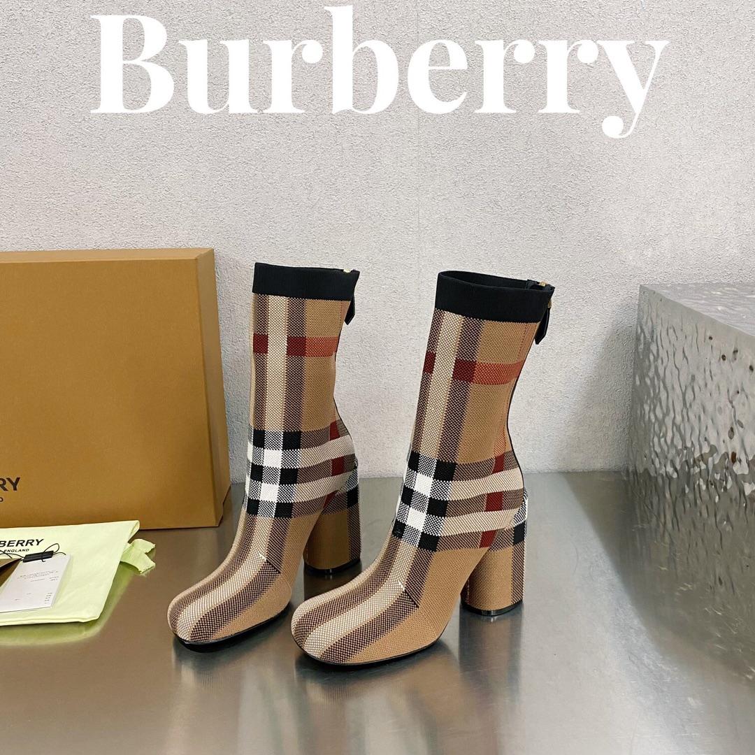 Burberry Knitted Check Sock Boots - everydesigner