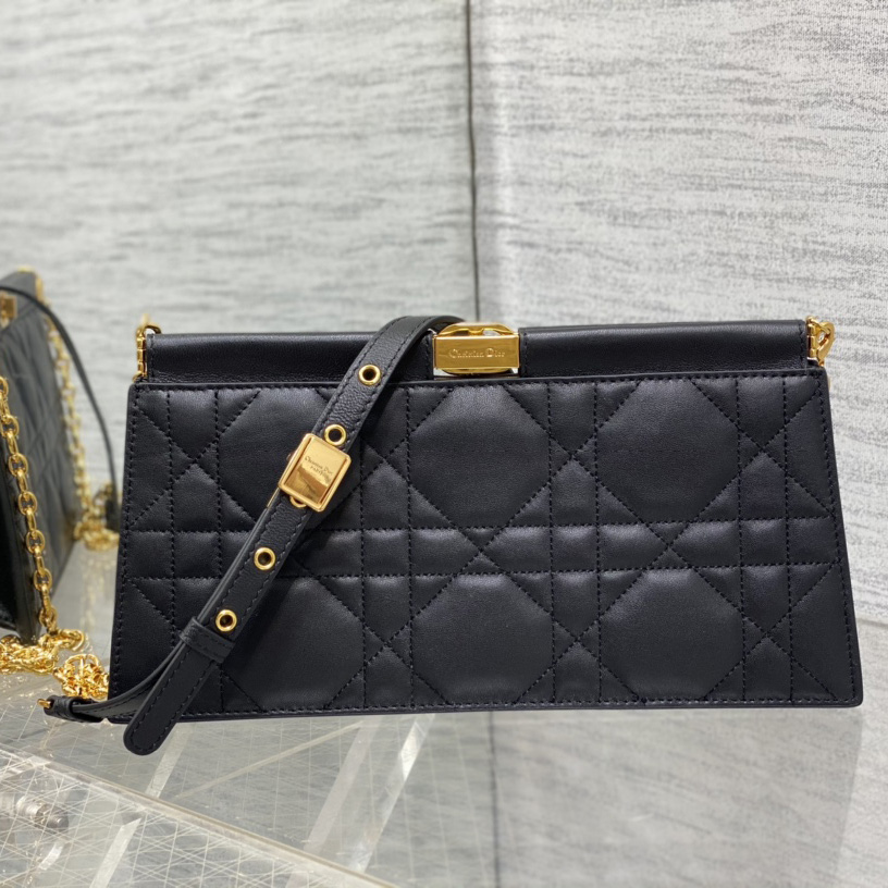 Dior Caro Colle Noire Clutch With Chain - everydesigner