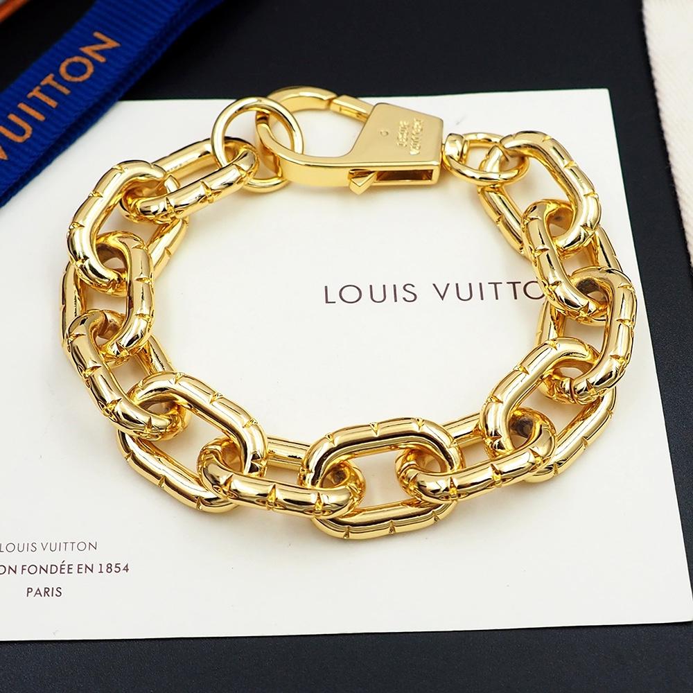 Louis Vuitto LV Crown Bracelet   M1052A - everydesigner