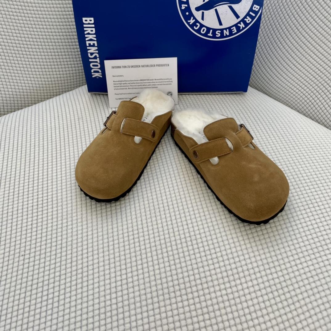 Birkenstock Suede Boston Clogs in Shearling - everydesigner