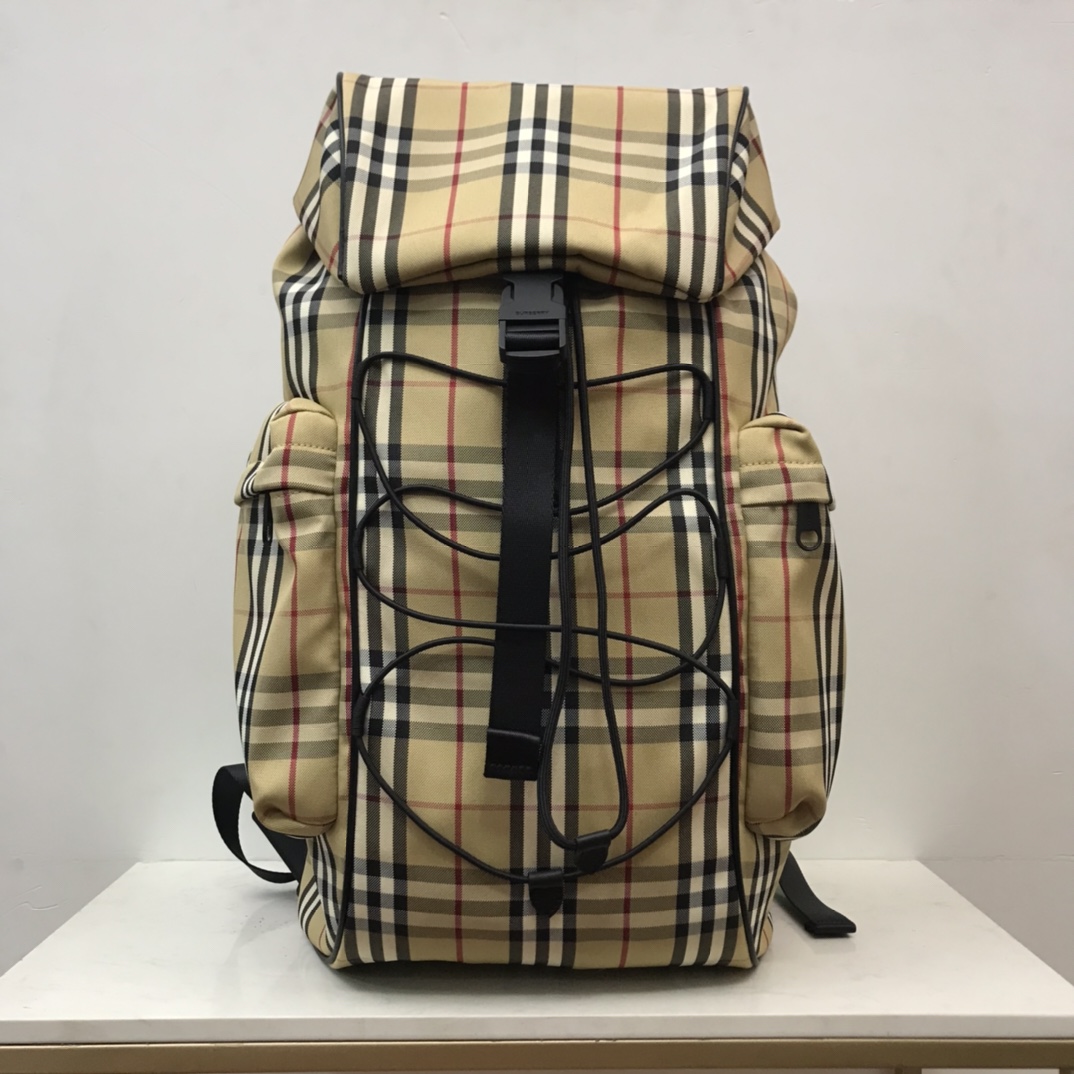 Burberry Murray Archive Check Drawstring Fasten Backpack (30 x 17 x 50cm) - everydesigner