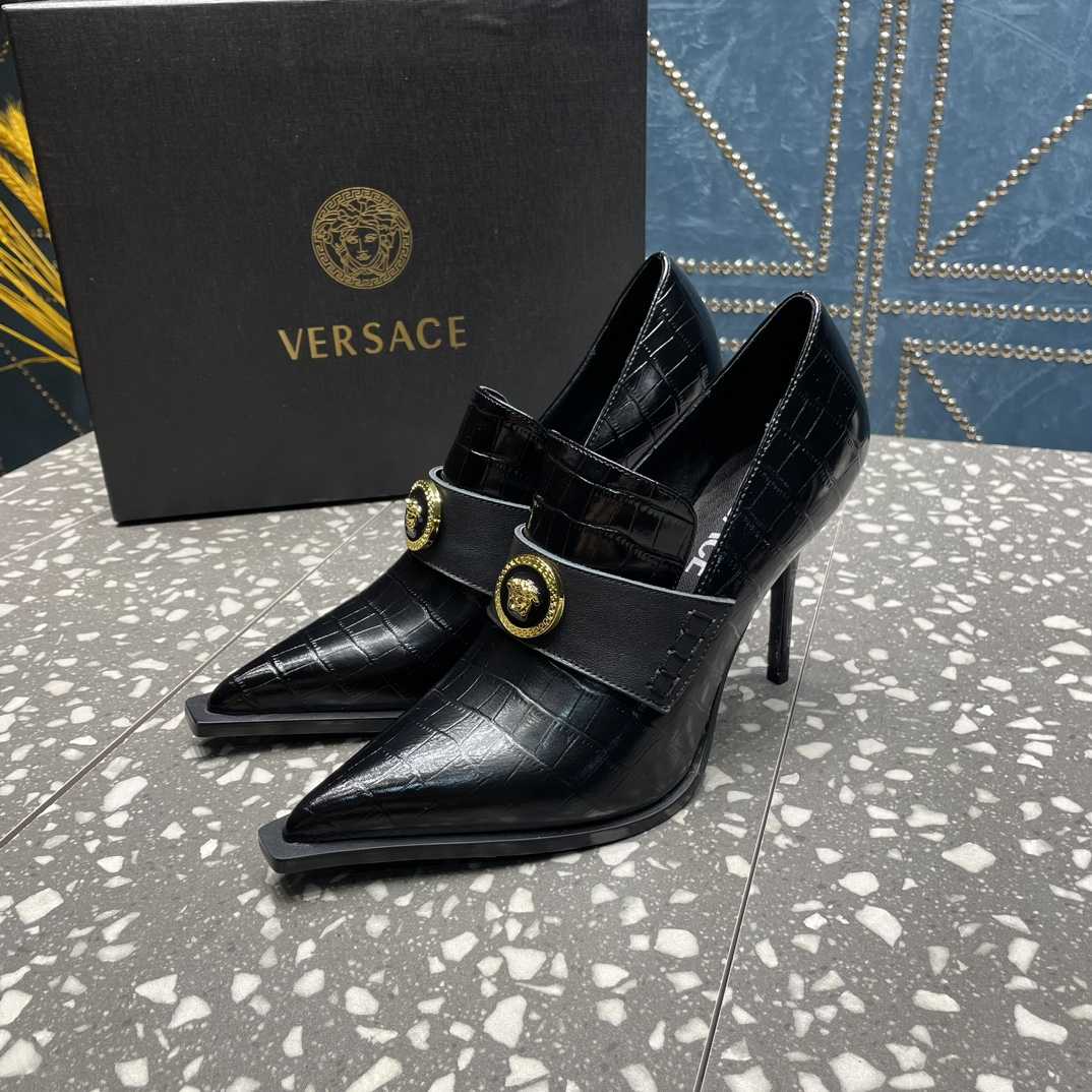 Versace Alia Pumps - everydesigner