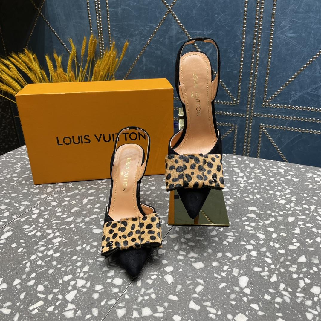 Louis Vuitton Blossom Slingback Pump - everydesigner