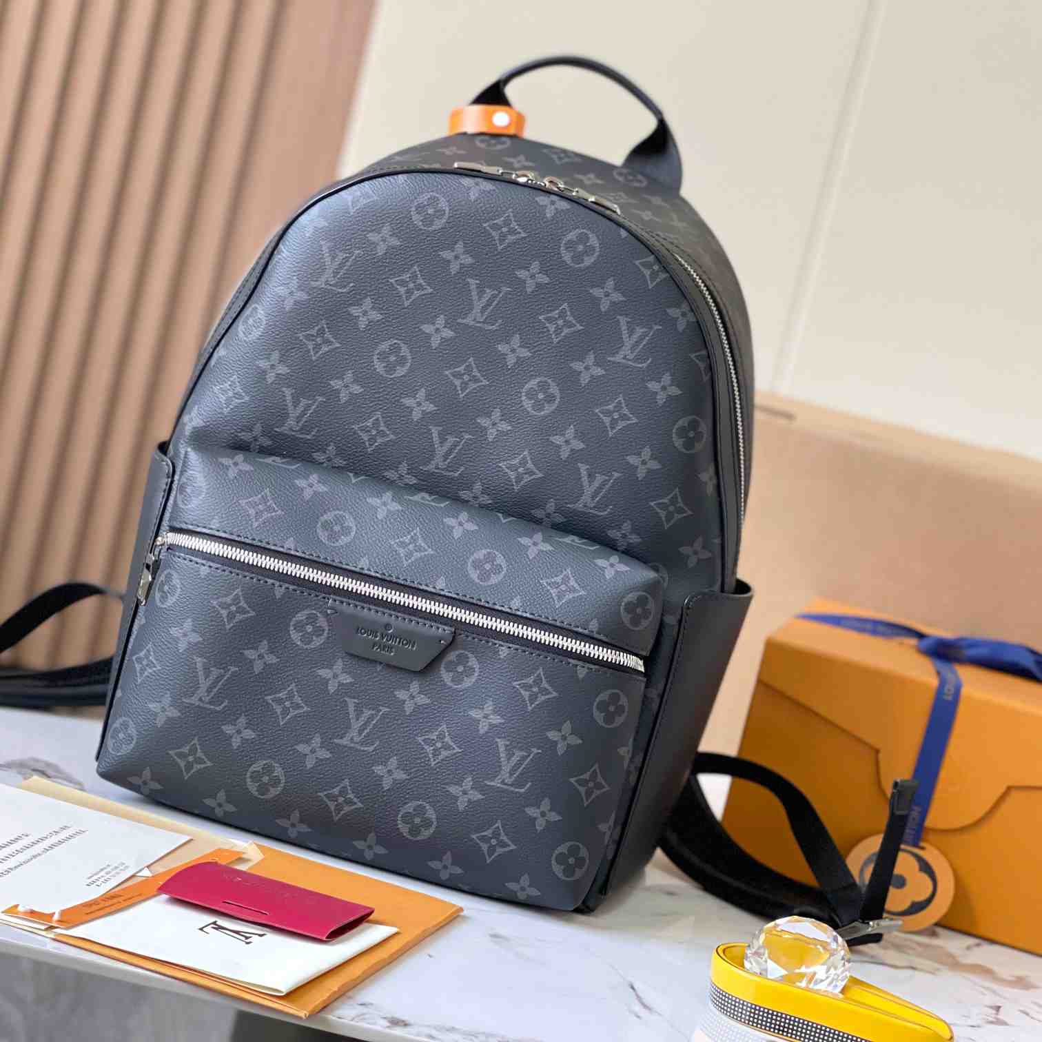 Louis Vuitton Discovery Backpack PM  (29*38*20cm)     M22558 - everydesigner