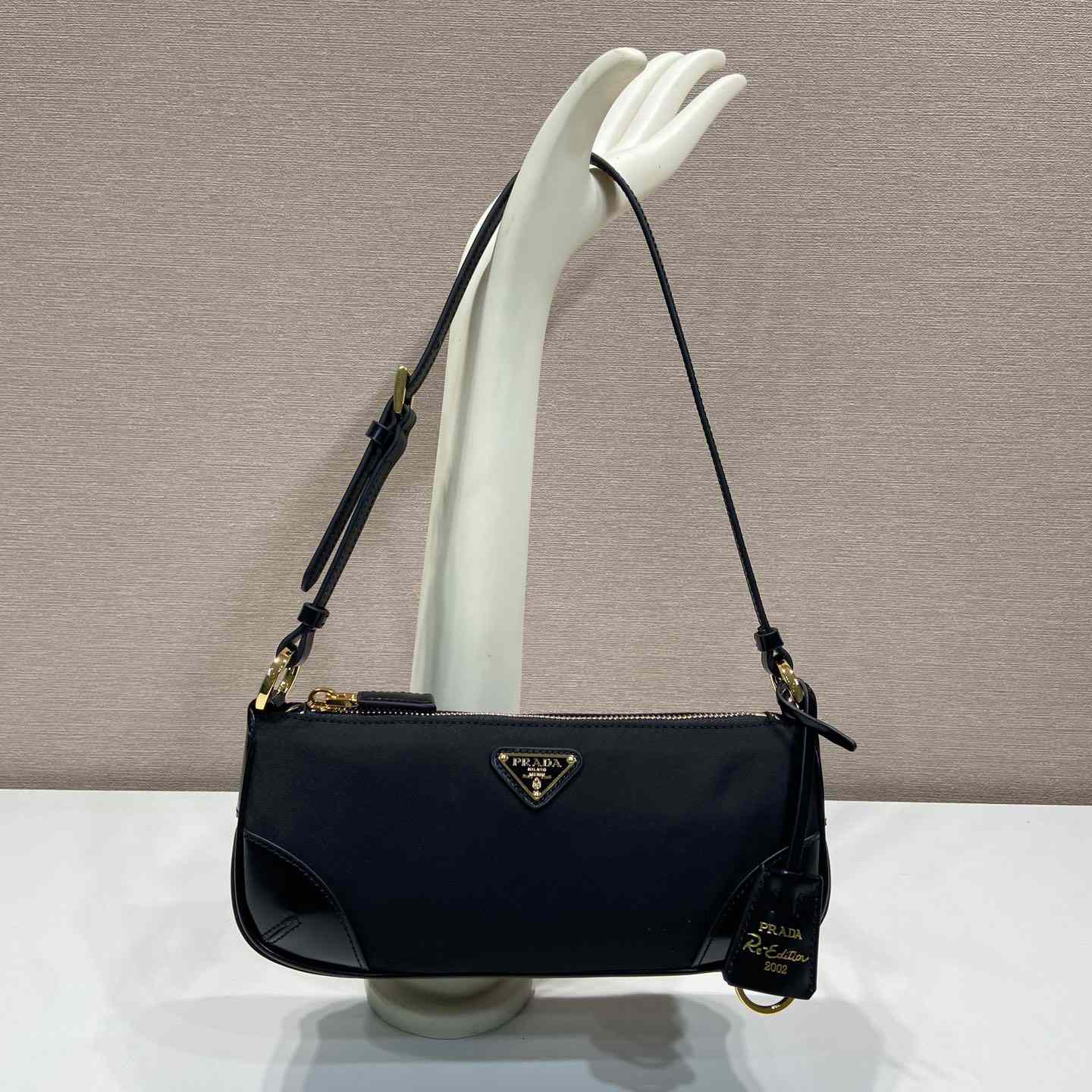 Prada Re-Edition 2002 Re-Nylon And Brushed Leather Shoulder Bag - everydesigner