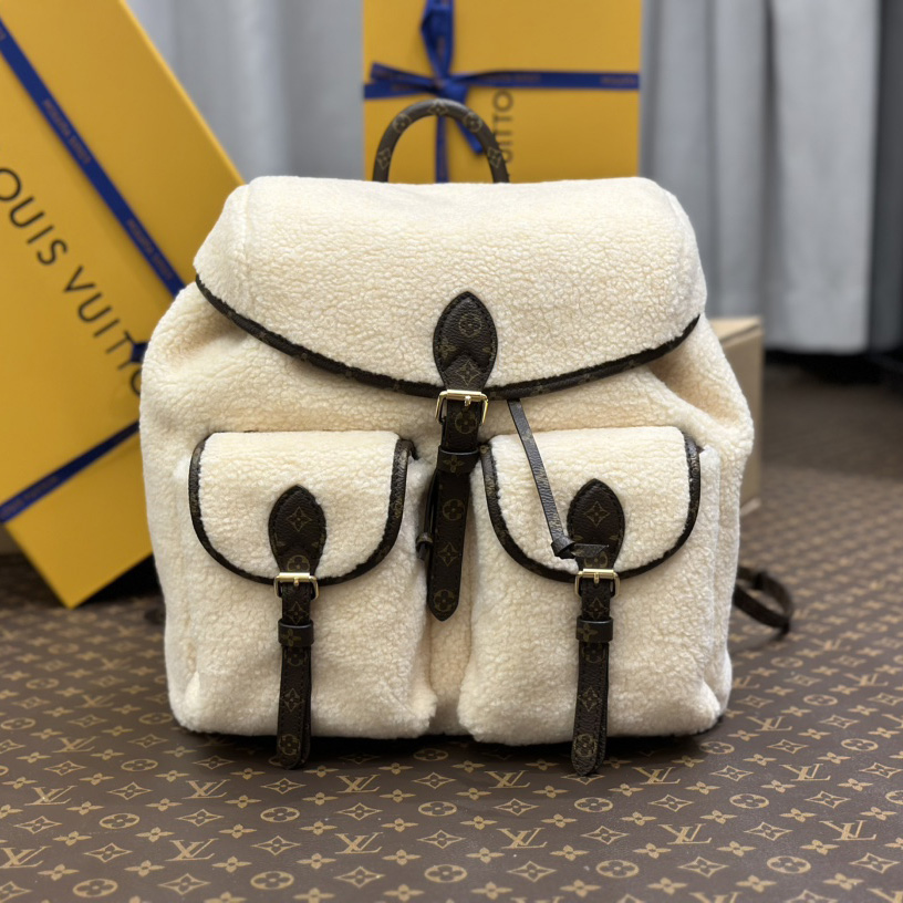 Louis Vuitton LV SKI Backpack   M23384 - everydesigner