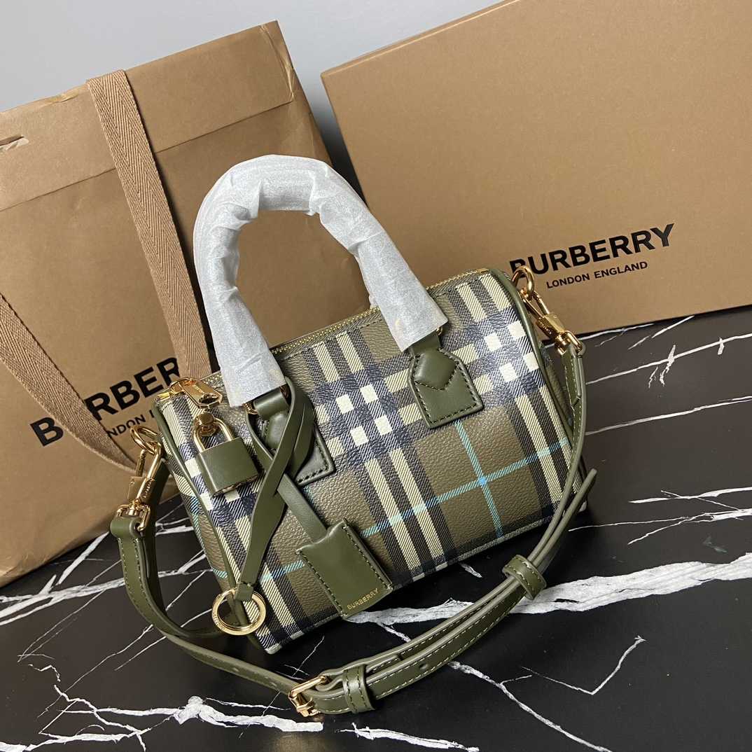 Burberry Check Mini Bowling Bag - everydesigner