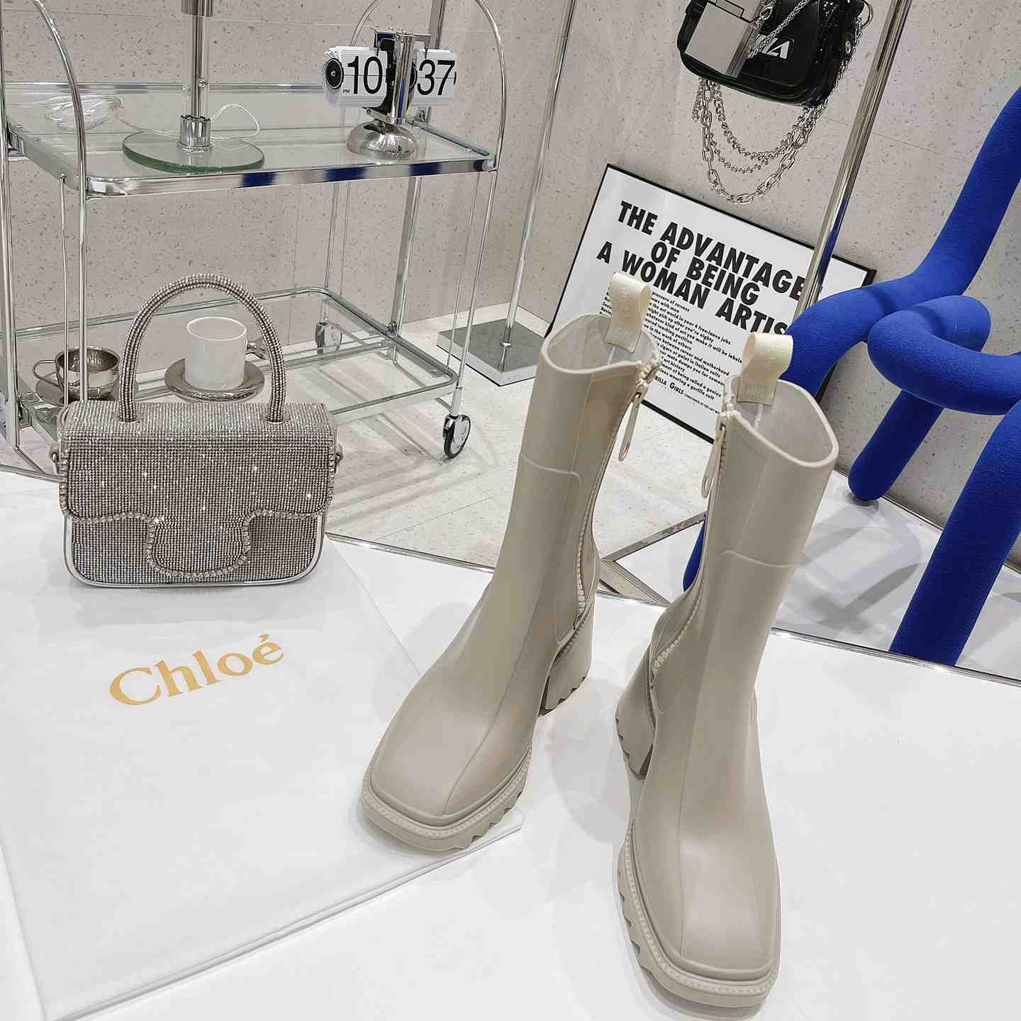 Chloe Debossed-logo Chunky Boots - everydesigner