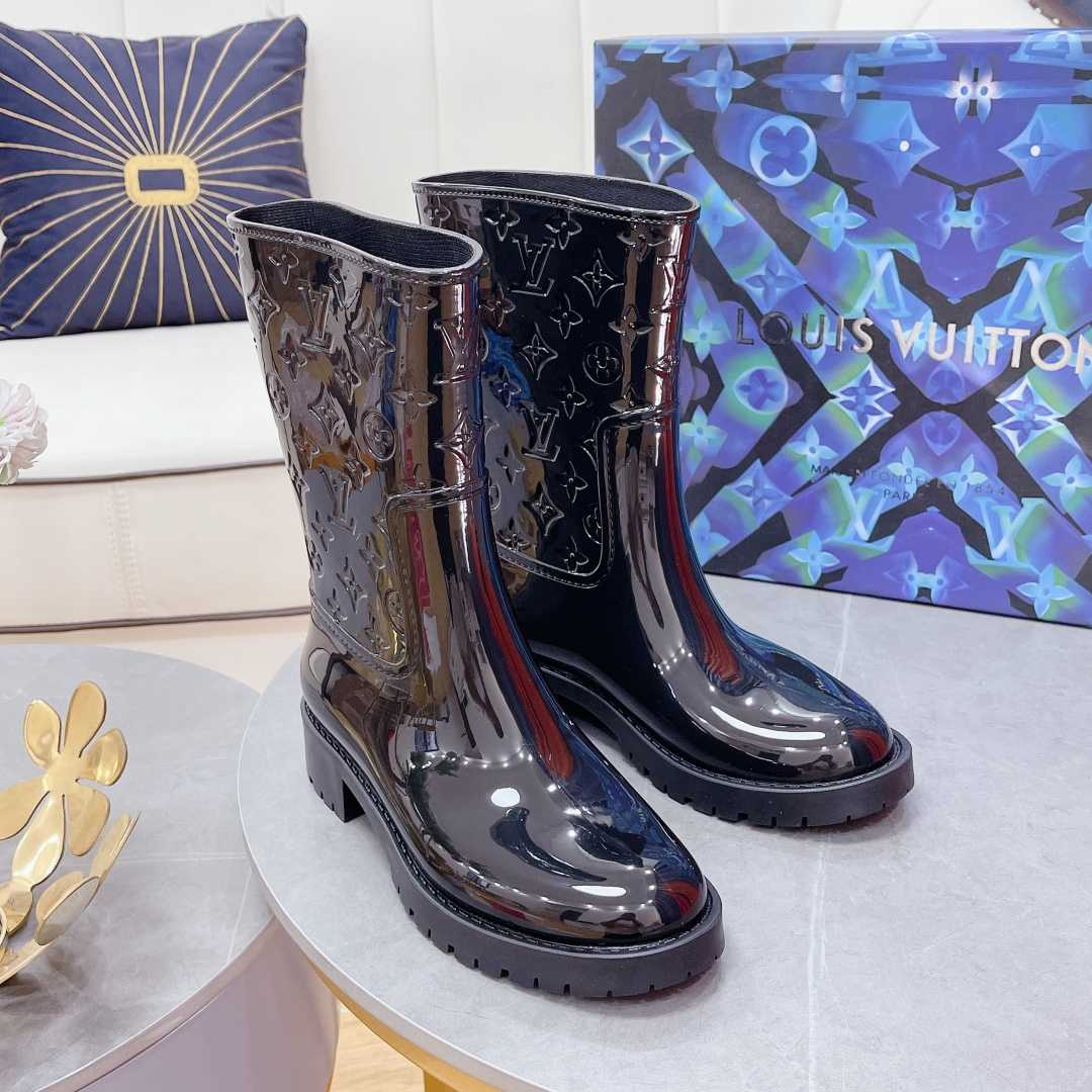 Louis Vuitton Drops Flat Half Boot - everydesigner