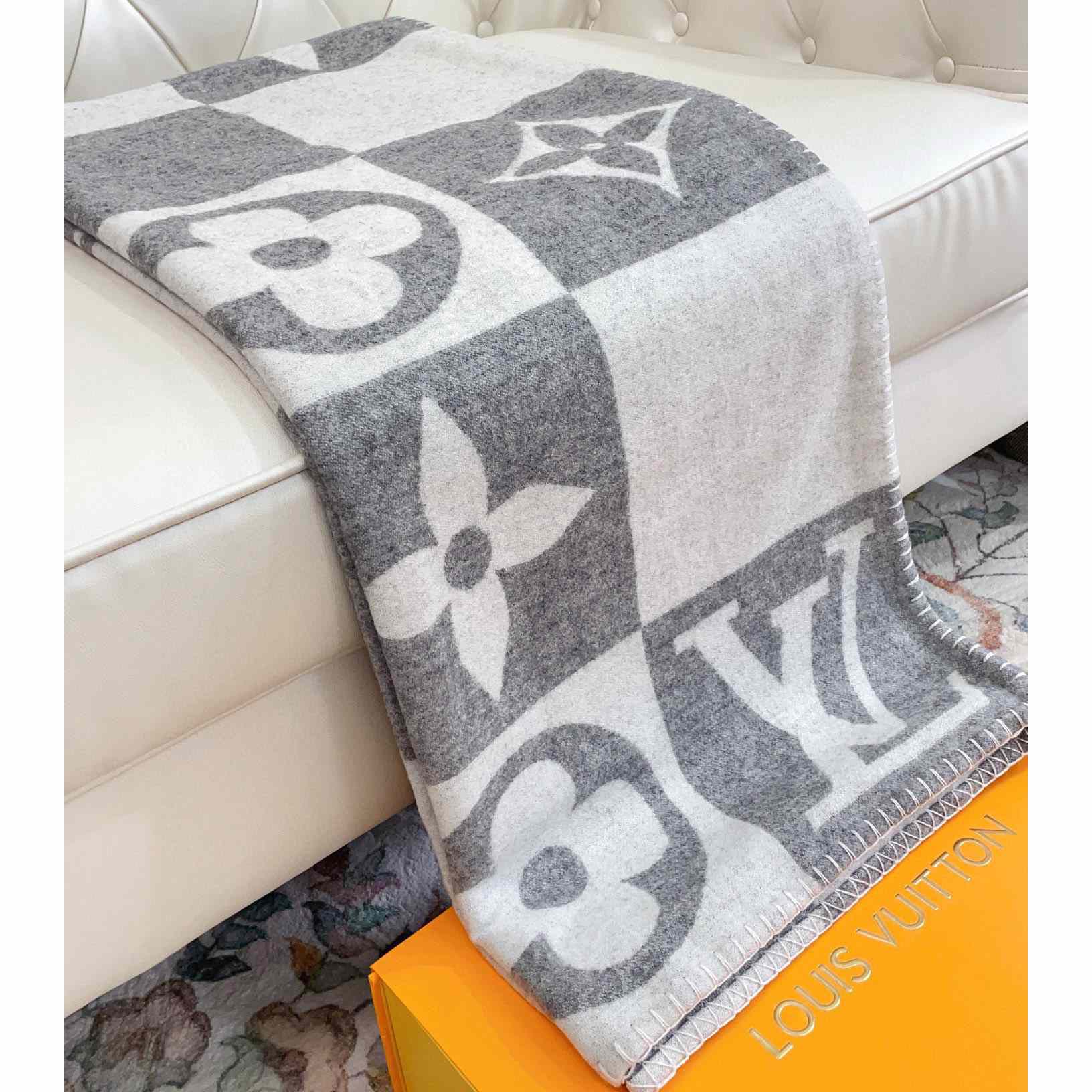 Louis Vitton LV Checkmate Blanket - everydesigner