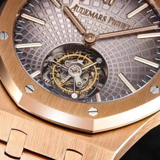 Audemars Piguet Watch - everydesigner