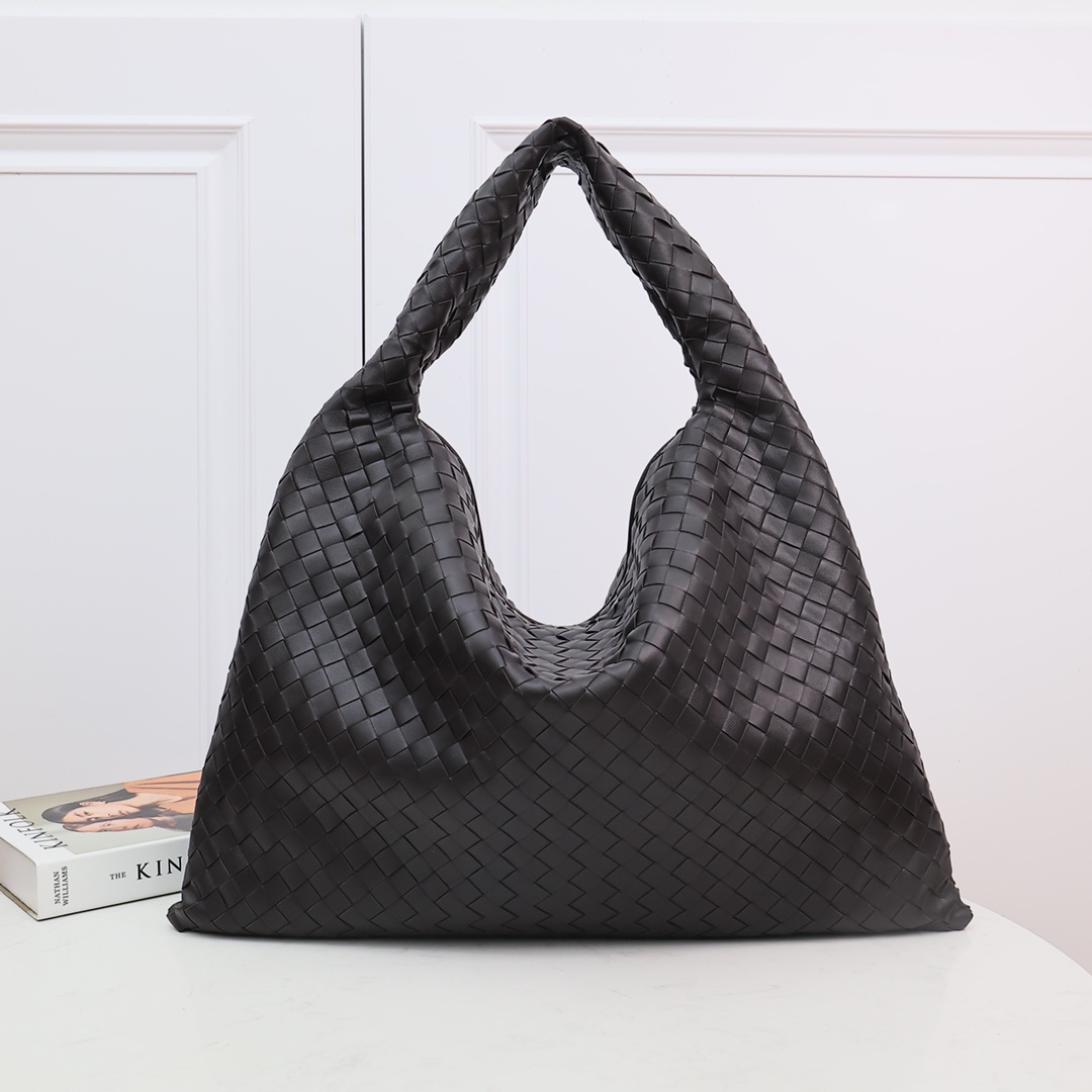 Bottega Veneta Large Hop - everydesigner