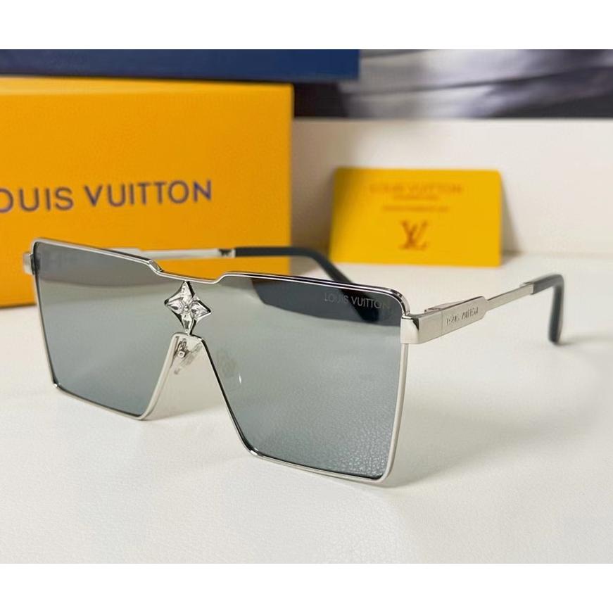 Louis Vuitton  Sunglasses    - everydesigner