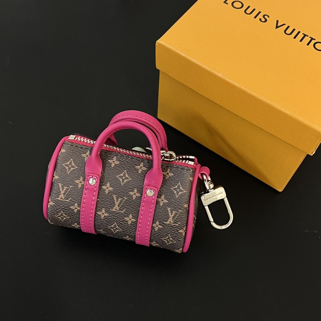 Louis Vuitton LV Colormania Mini Keepall Pouch   M01520 - everydesigner