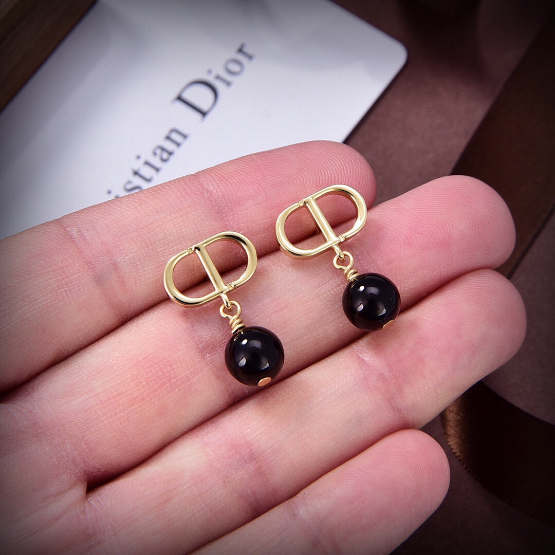 Dior Petit CD Earrings  - everydesigner