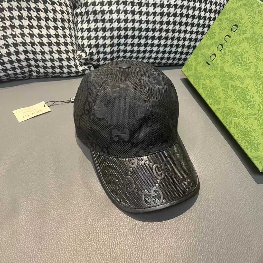 Gucci Jumbo GG Canvas Baseball Hat - everydesigner